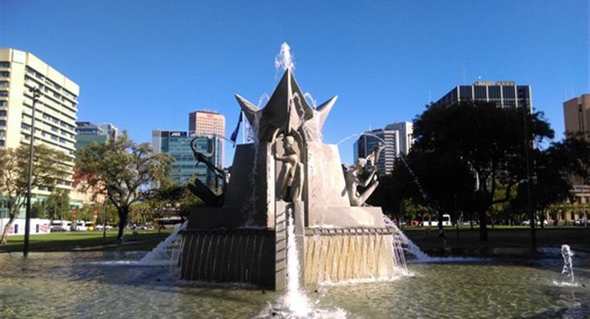 Adelaide City and Hahndorf river fountain, Adelaide City and Hahndorf Half Day Morning Tours 