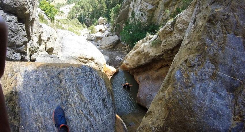 Canyoning in the pyriness from barcelona view, Canyoning Adventure in the Pyrenees from Barcelona
