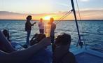 champagne sunset sail tiqy, Navegar al Atardecer con Champagne