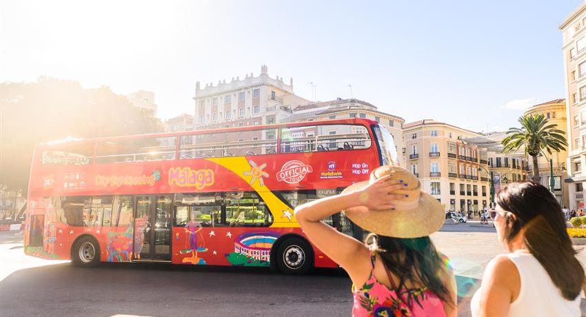 Hop on hop off Sightseeing Malaga, City Sightseeing Tour in Malaga