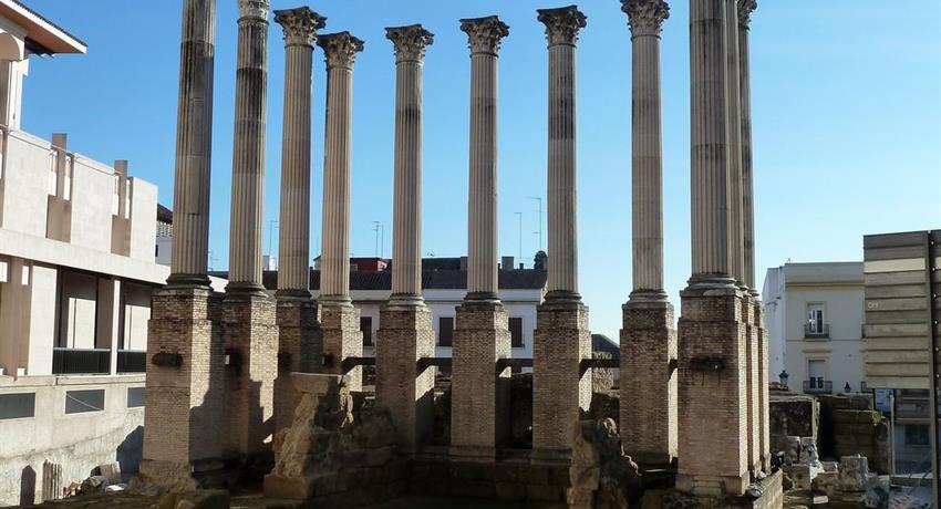 Templo Romano - Tiqy, Descubre Córdoba