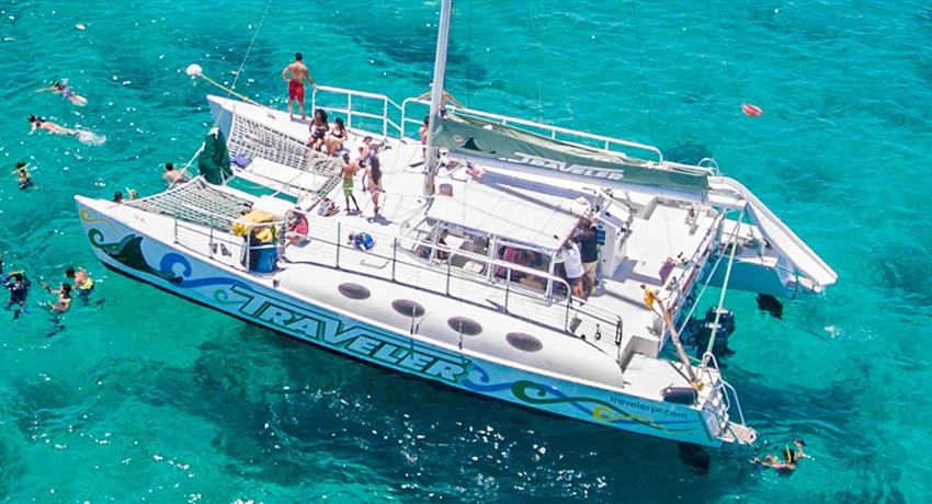 Sailing Catamaran Tour boat, Sailing Fajardo Cays Catamaran Tour