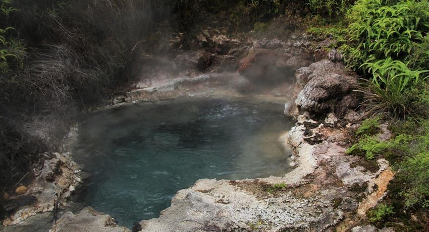 hot spring tiqy, Geothermal Walk and Waterfall 