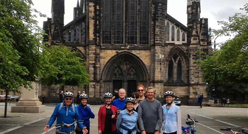 GLASGOW CITY SIGHTSEEING BIKE TOUR TIQY, Tour en Bicicleta por la Ciudad de Glasgow