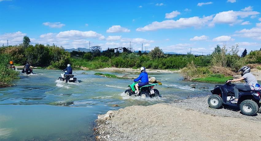 Crossing the guadalhorce river - tiqy, Guided Quad Route in Guadalhorce