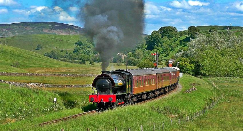 Haworth, Bolton Abbey and Steam Trains - Tiqy, Haworth, Bolton Abbey and Steam Trains