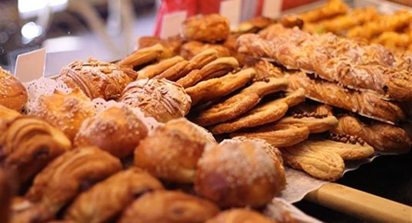 sweet cooking show european desserts, Presentación y Degustación de Pasteles en Vivo