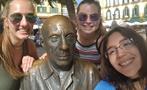 selfie with picasso - tiqy, Málaga Tour Gratis a Pie