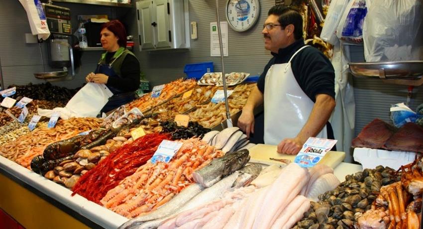 all kind of sea food - tiqy, Málaga: Caminata y Degustación
