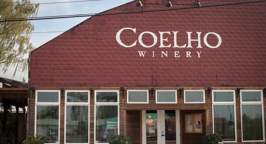 Coelho Winery, Oregon Full Day Wine and Waterfall Tour