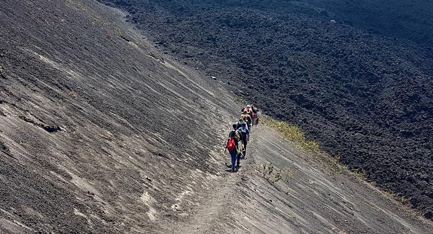 3, Sandboard en Volcán Pacaya
