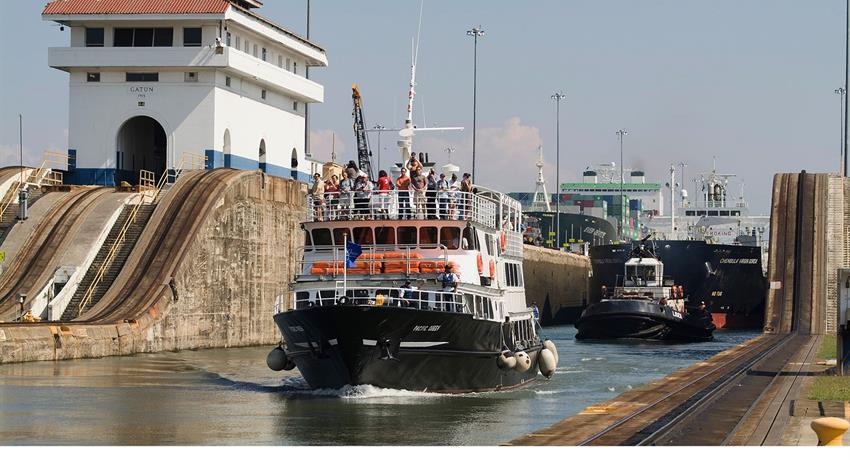 PANAMA CANAL PARTIAL TRANSIT NORTHBOUND TOUR 5, Panama Canal Partial Transit Northbound Tour