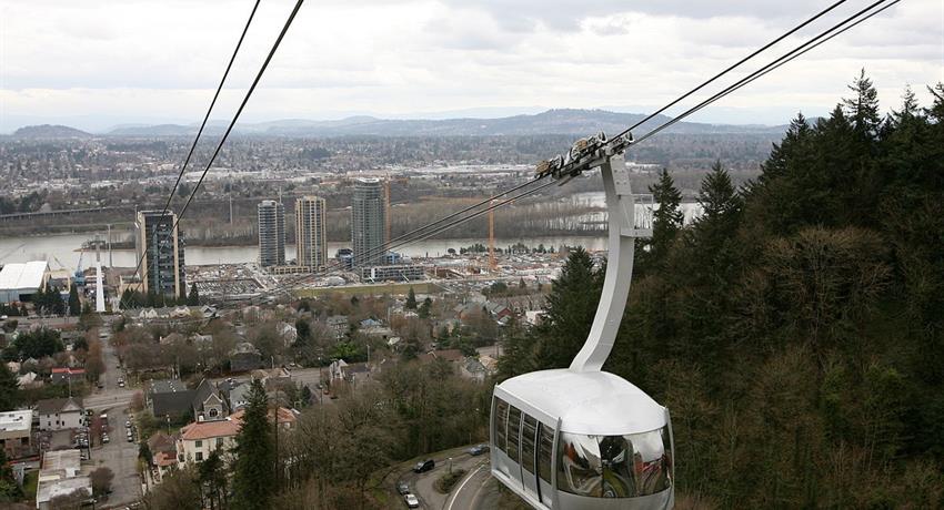 Aerial Tram, Portland Landmarks 3 Hour Tour