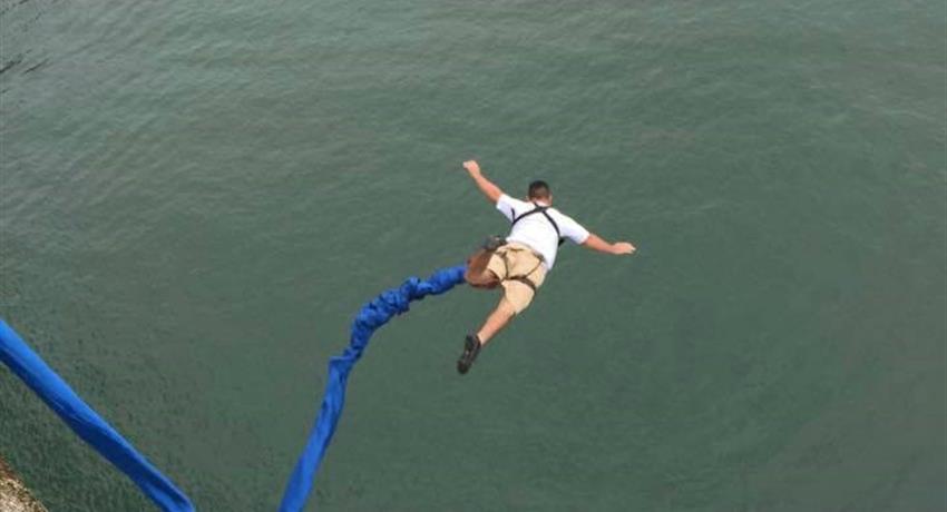 5, Rio Dulce Bungee Experience