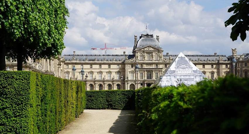 Amazing Architecture, Skip the Line Walking Louvre Tour