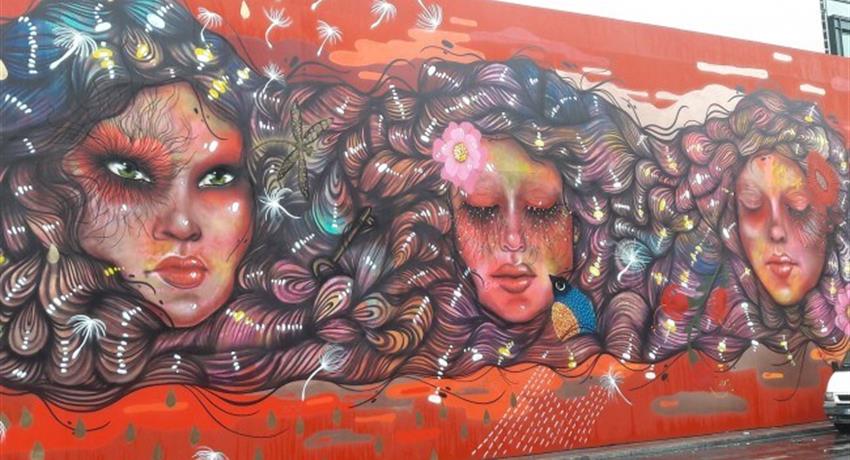 Street art workshop and tour 1, Taller y Recorrido a Pie de Arte Callejero