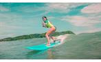 Lady surfing, Surf Classes in Playa Venao