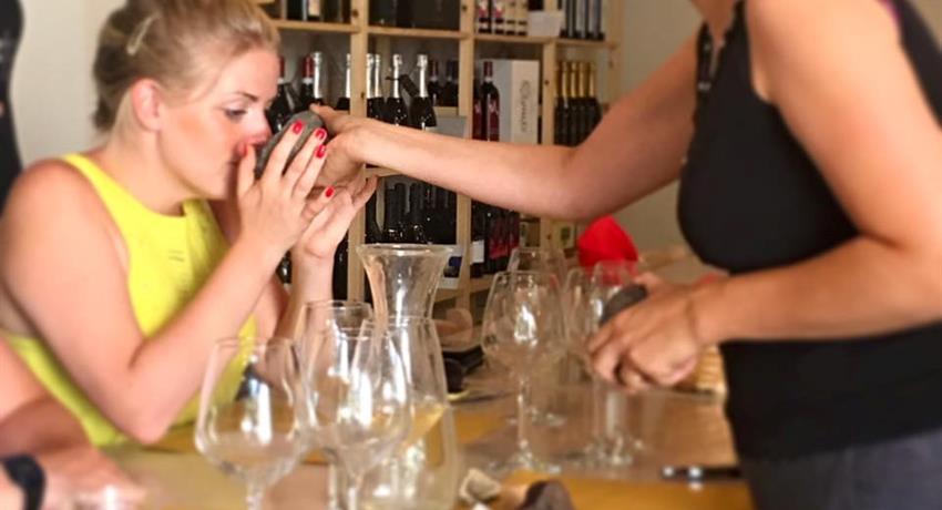 verona wine tiqy, Verona Food Tour with Wine Tasting