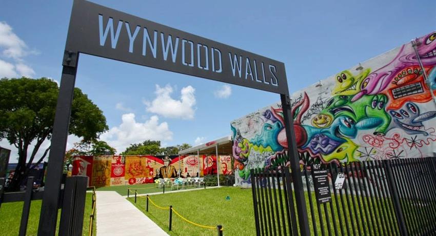Wynwood Walls, Wynwood Walls and Street Art Tour