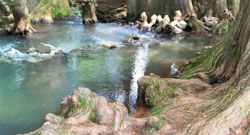 zapotrek southern sierra crystal waters,  Tour to the Caves of the Southern Sierra